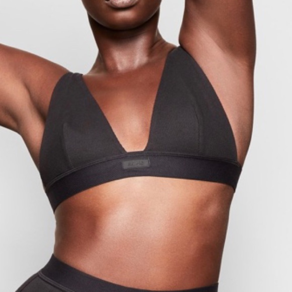SKIMS Cotton Plunge Bralette